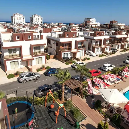 Iskele Royal Sun Long Penthouse