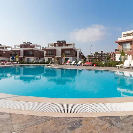 Iskele Royal Sun Long Penthouse * Iskele District (Northern Cyprus)